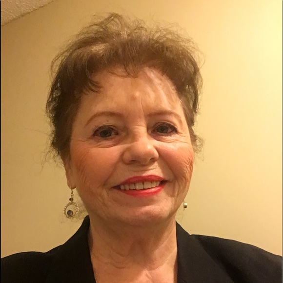 Meet your Posher, Linda - Picture 2 of 2